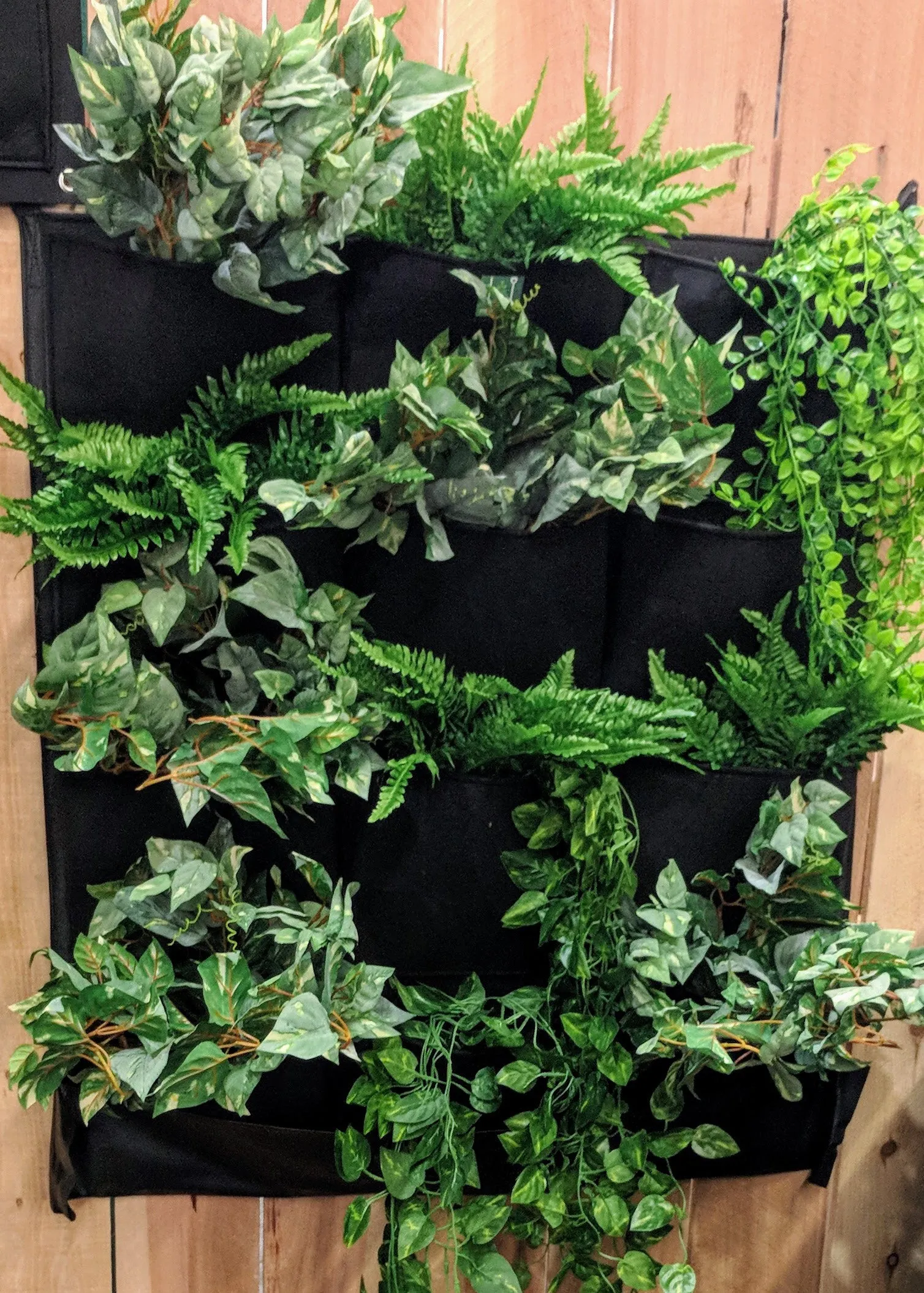 12 Pocket Outdoor Vertical Living Garden Wall Planter