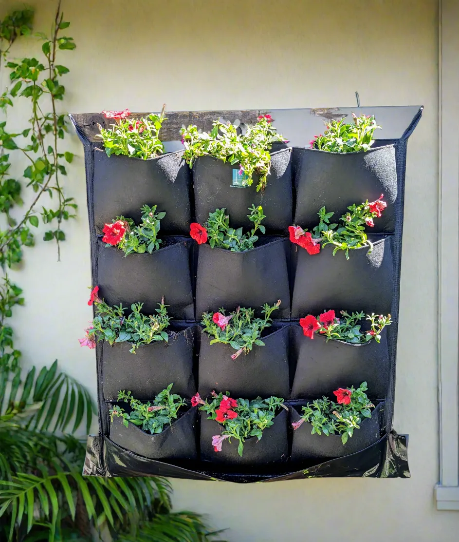 12 Pocket Outdoor Vertical Living Garden Wall Planter