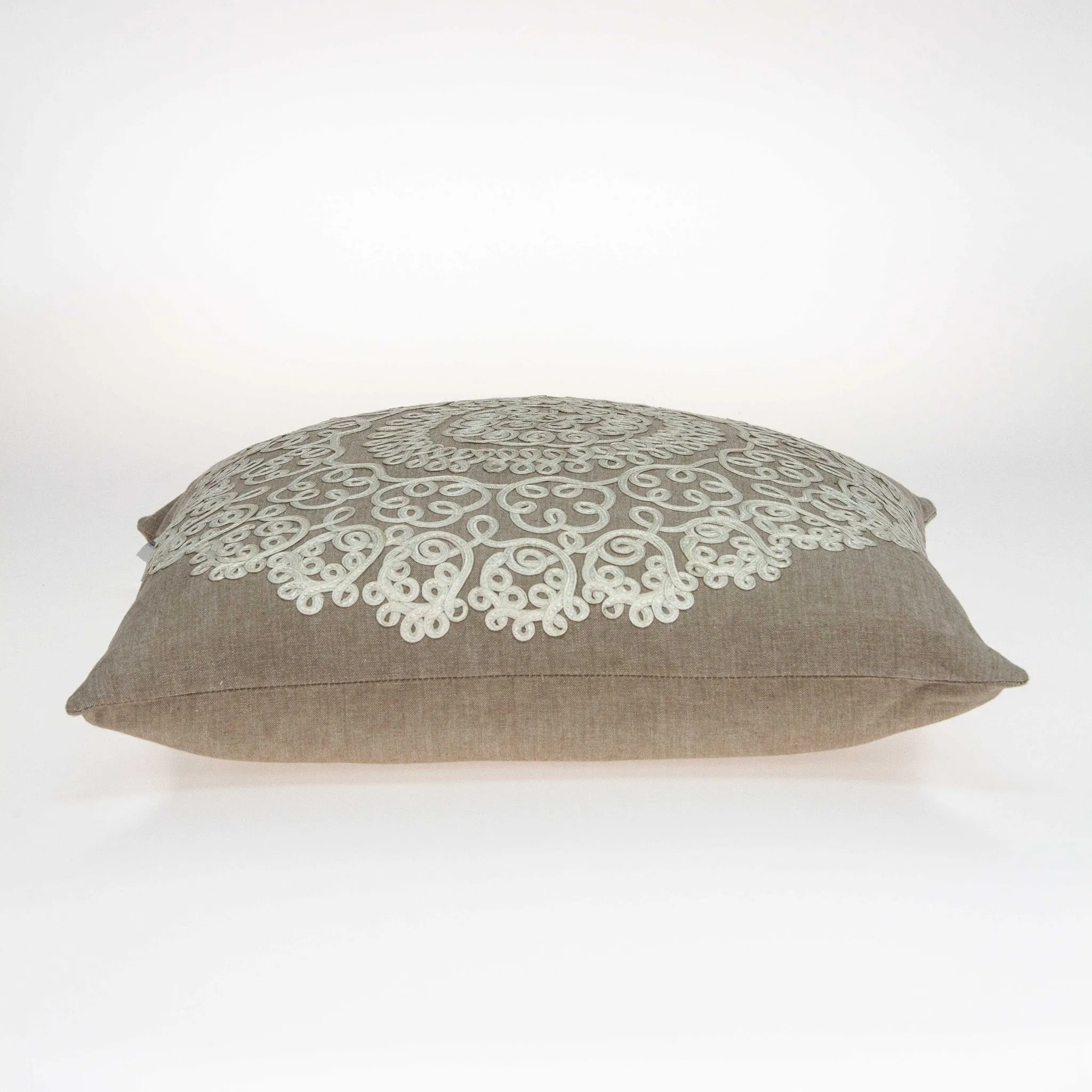 20" x 0.5" x 20" Traditional Tan Pillow Cover