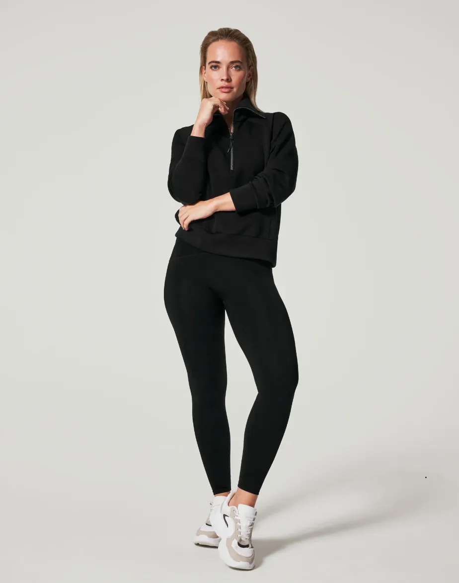 Airessentials Half Zip in Very Black