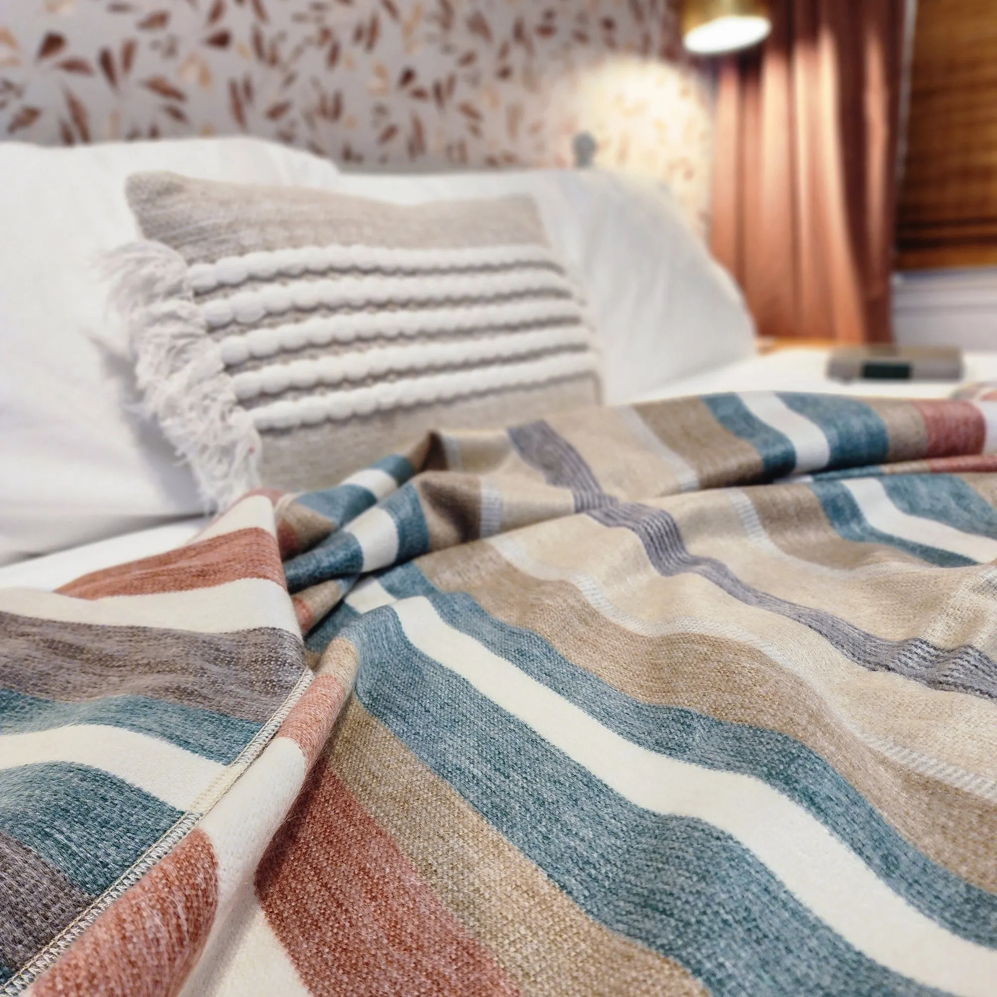 ALPACA WOOL THROWS (ECUADOR)