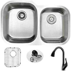 Anzzi MOORE Undermount Stainless Steel 32 in. Double Bowl Kitchen Sink and Faucet Set with Accent Faucet in Oil Rubbed Bronze