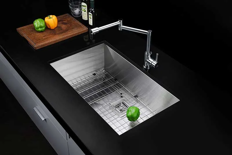Anzzi Vanguard Undermount Stainless Steel 32 in. 0-Hole Single Bowl Kitchen Sink in Brushed Satin