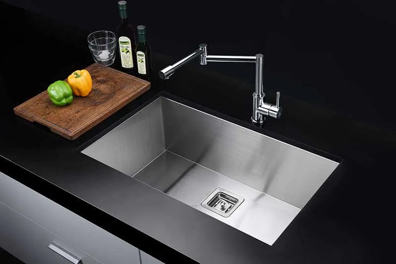 Anzzi Vanguard Undermount Stainless Steel 32 in. 0-Hole Single Bowl Kitchen Sink in Brushed Satin