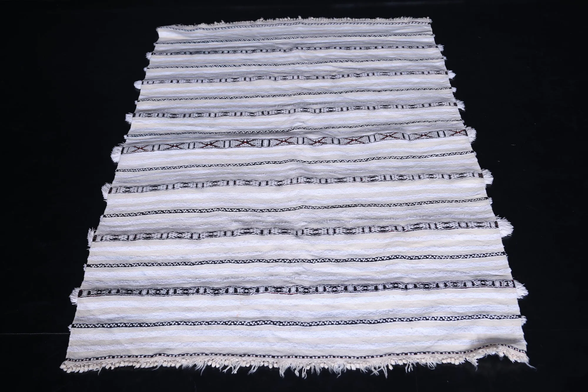 Berber Wedding Blanket - 3.7 x 5.8 FT | Handwoven Moroccan Rug