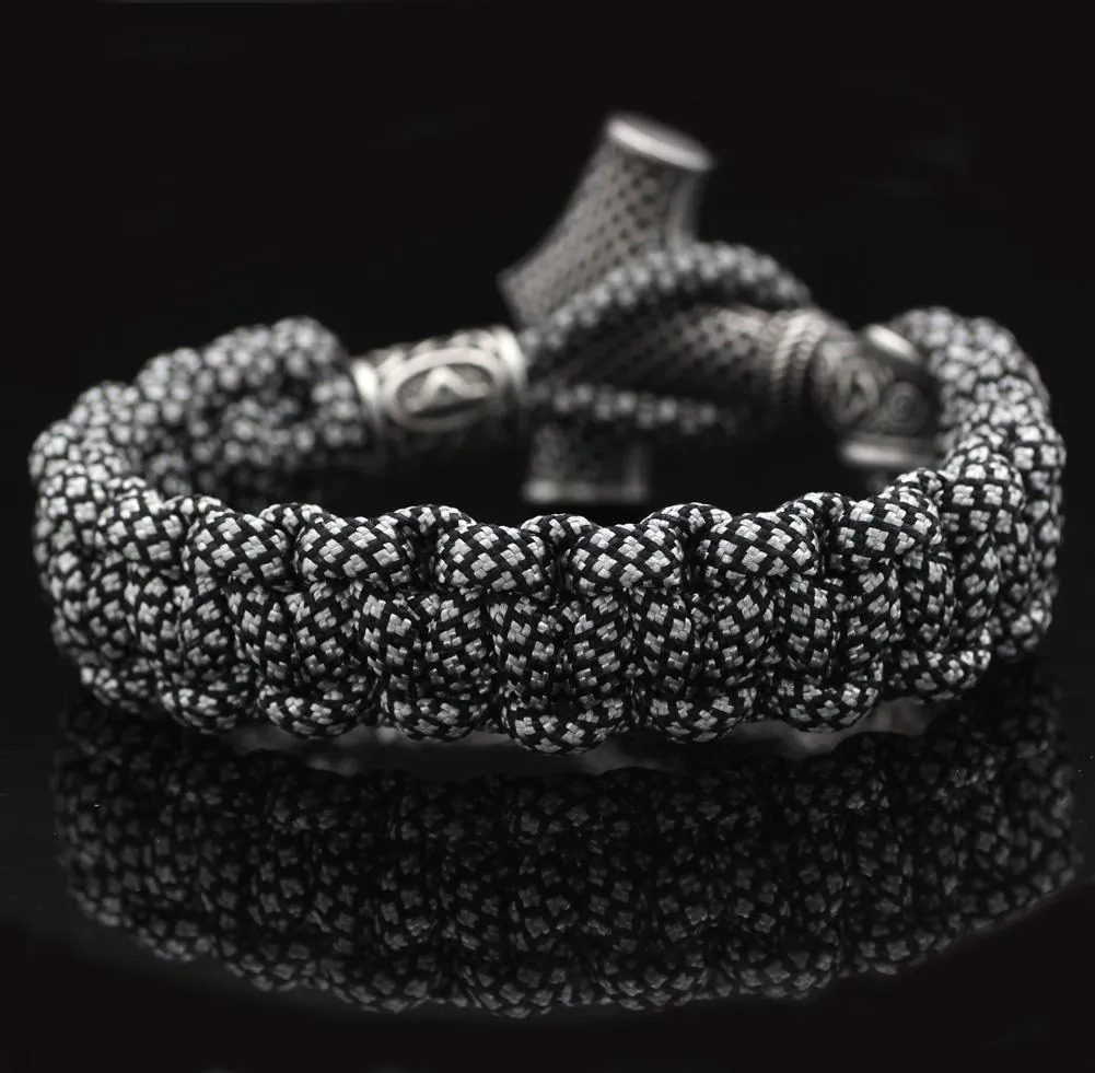 Black And White Mjolnir Paracord Bracelet