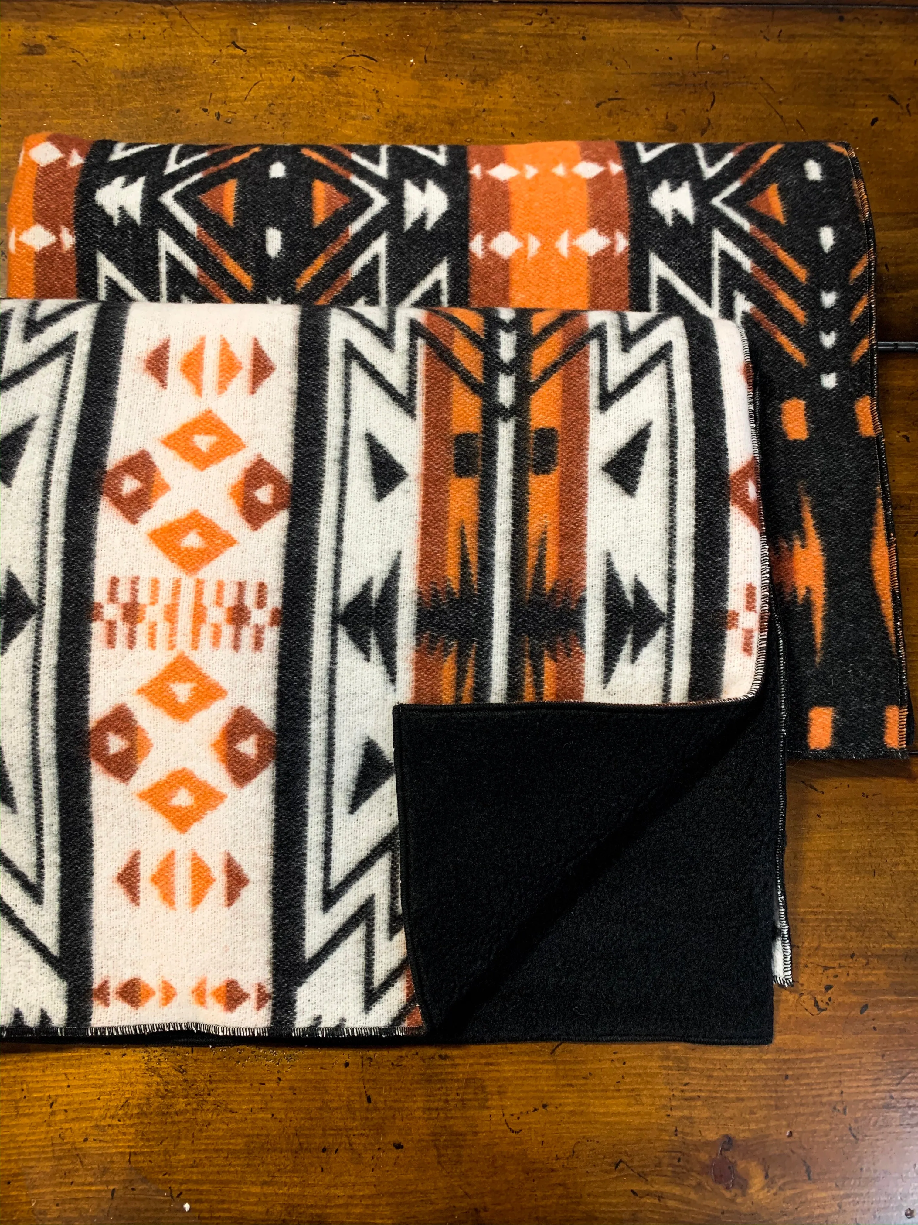 BLAZE - Pet Sleeper Blanket