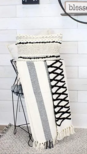 Boho Farmhouse Throw, Black and Off White (Case of 20)
