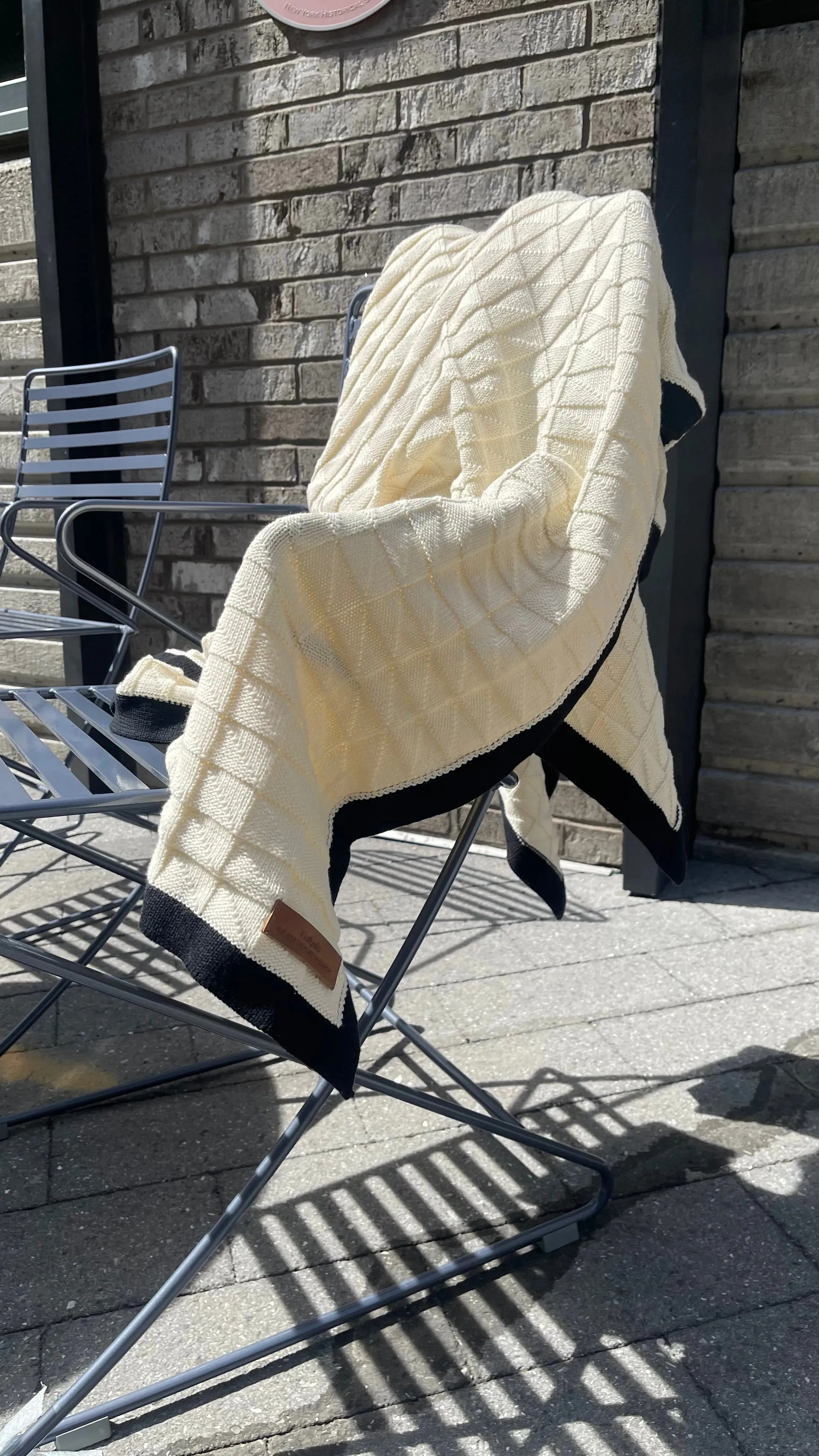 Border Squareview Cotton Throw Blanket