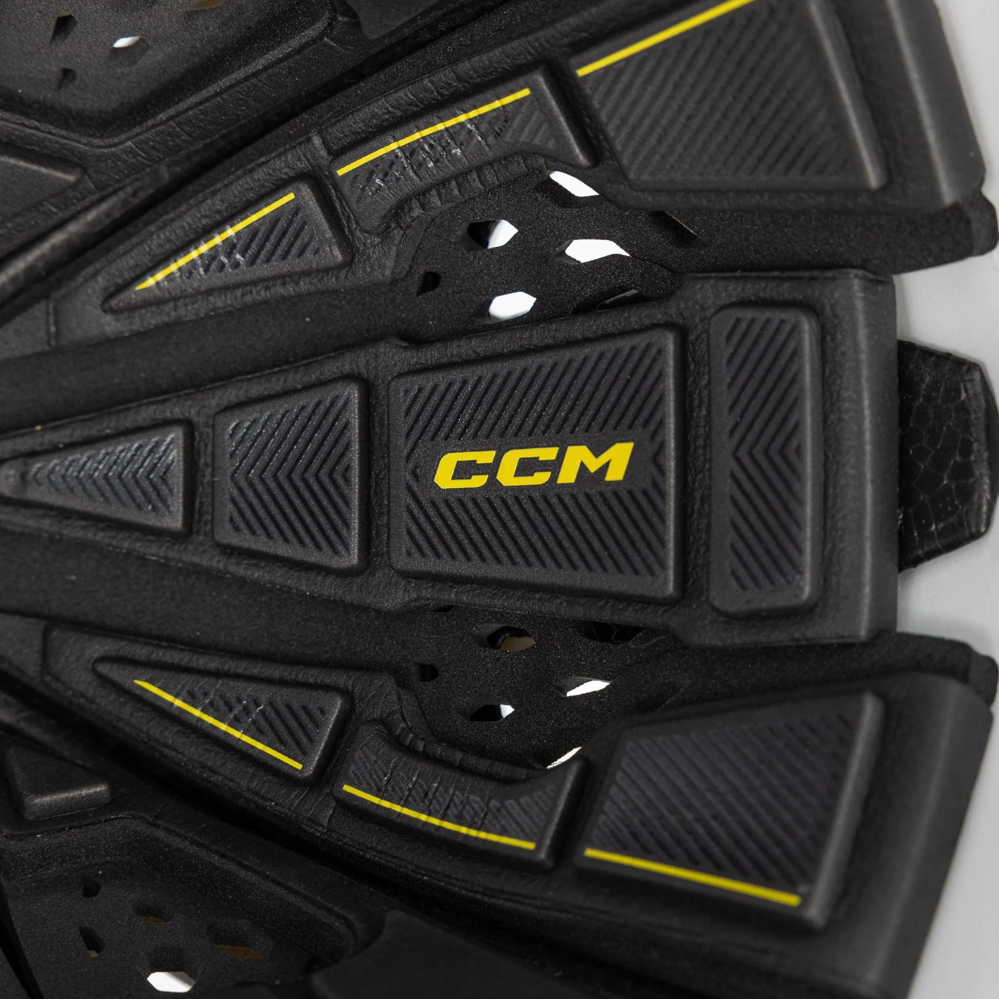 CCM Axis F9 Senior Goalie Mask