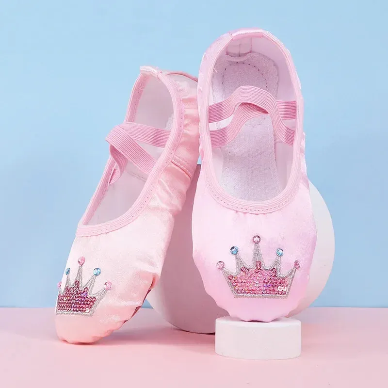 Children's Soft Sole Dance Shoes: Cat Claw Satin Embroidery Ballet Body Gymnastics Shoes