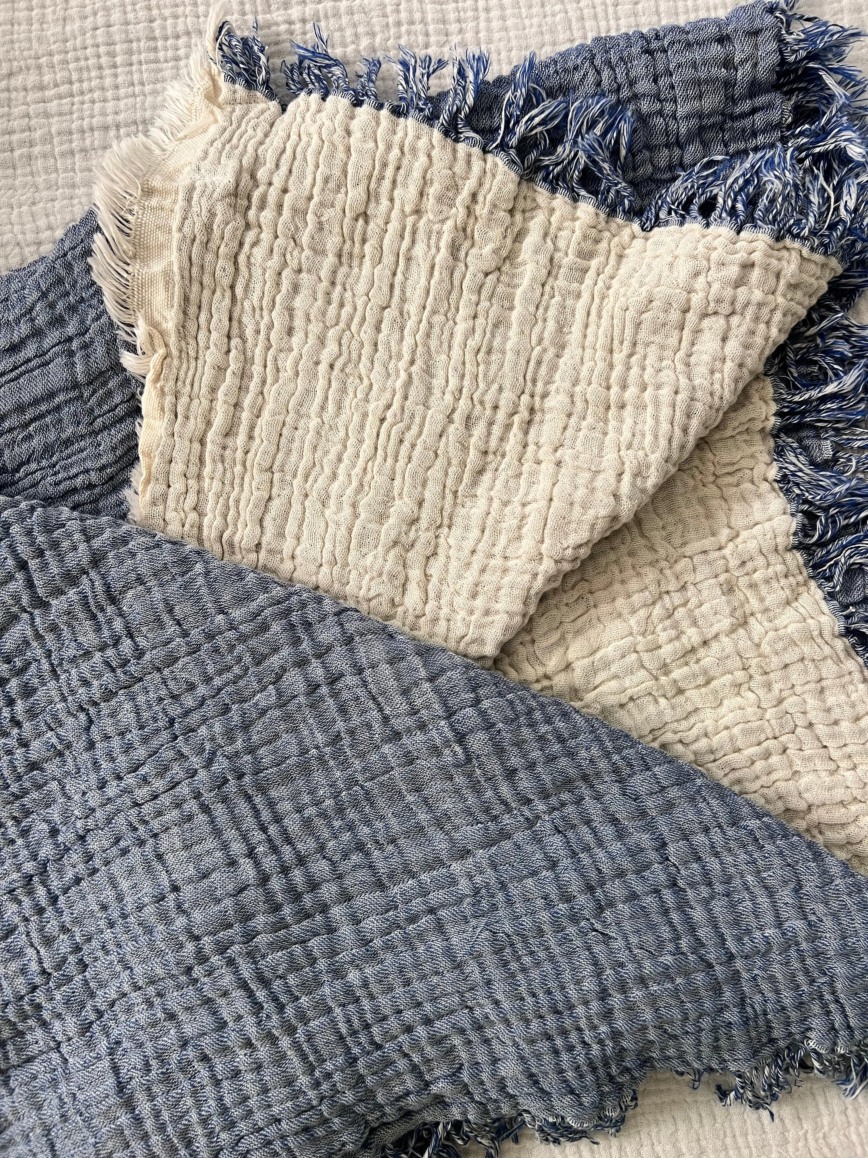 Crinkled Muslin Bed Blanket