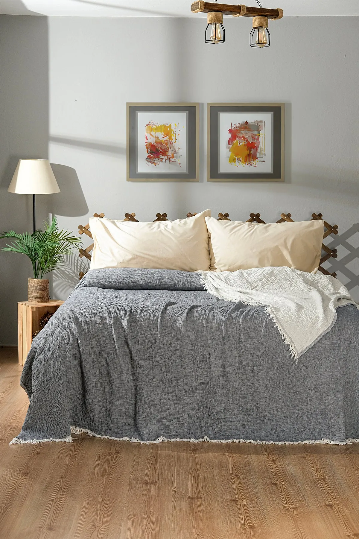 Crinkled Muslin Bed Blanket