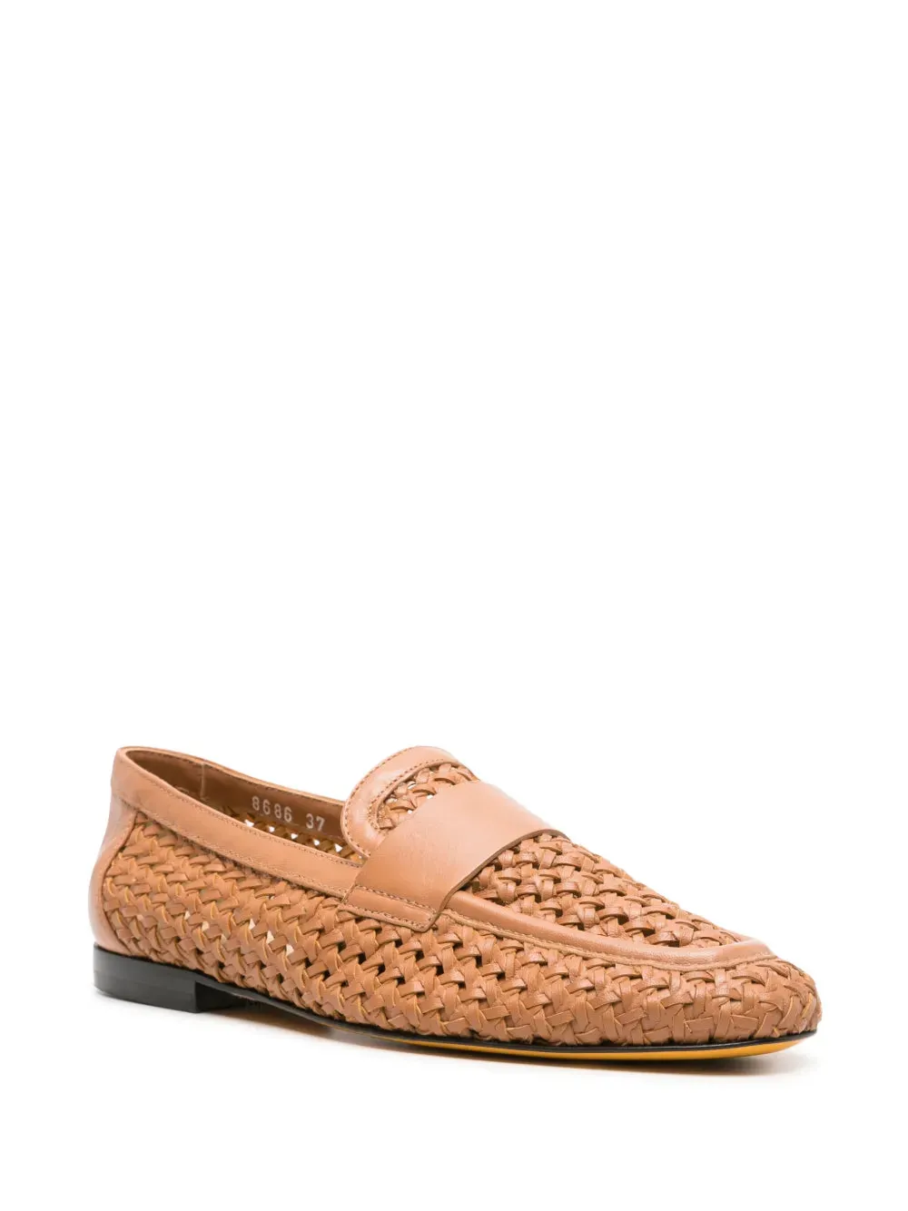 Doucal's interwoven leather loafers