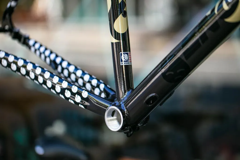 Engine11 Gravel Frameset - GOD & FAMOUS - Large
