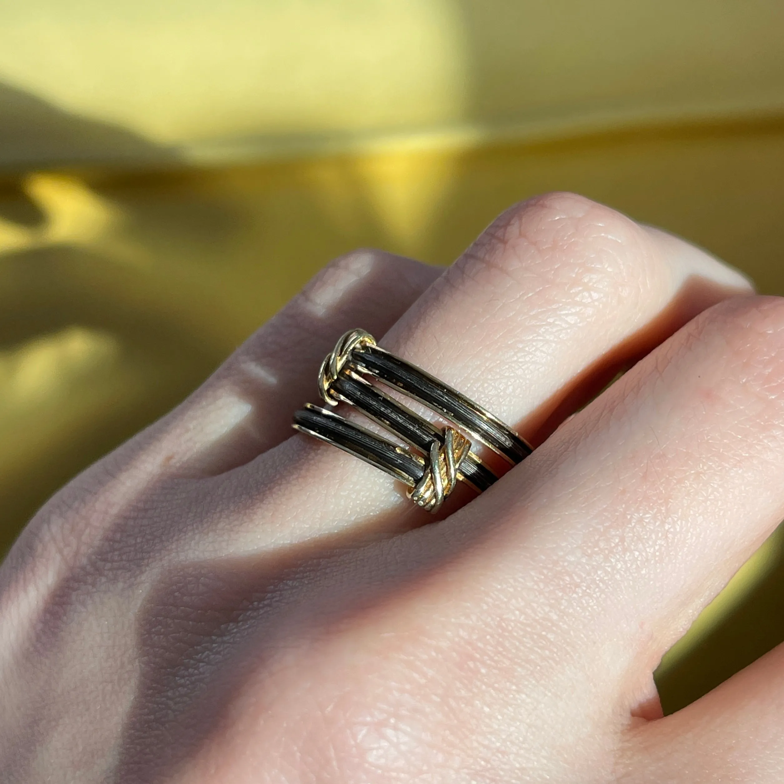 Estate 18KT Yellow Gold Black Elephant Hair Triple Strand Ring
