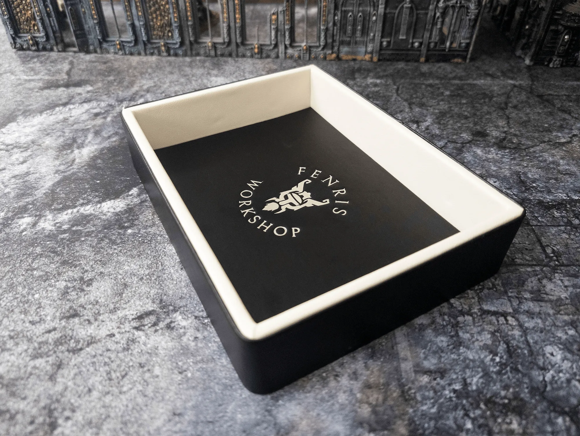 Fenris Workshop - Perfect Roll Dice Tray
