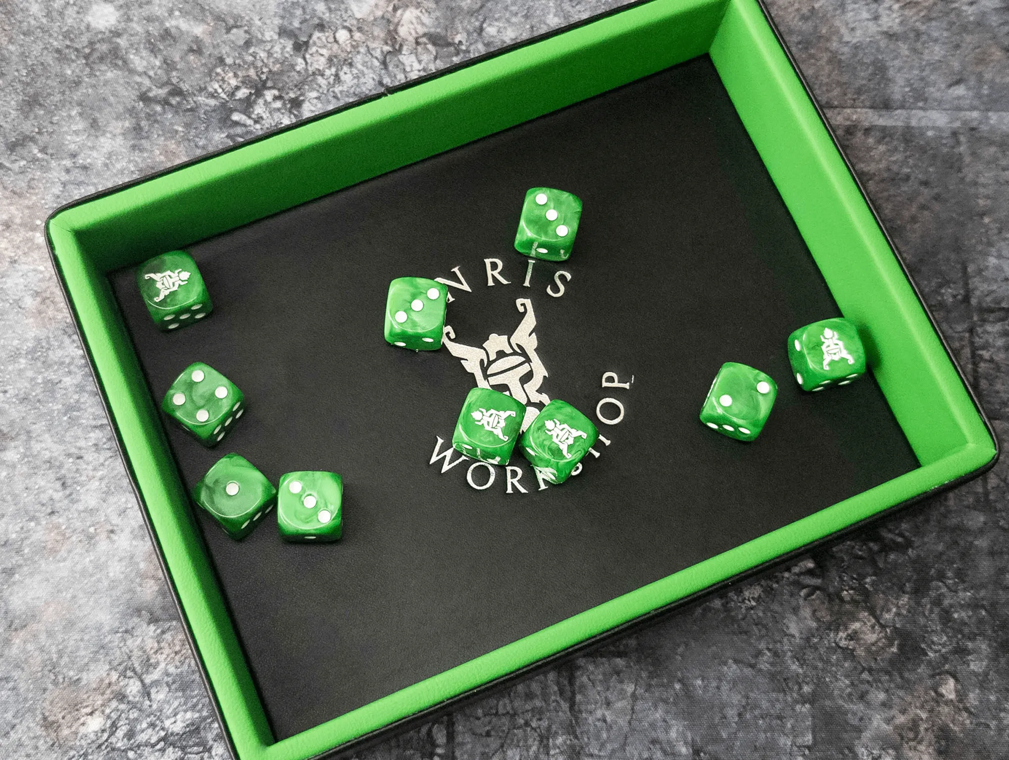 Fenris Workshop - Perfect Roll Dice Tray
