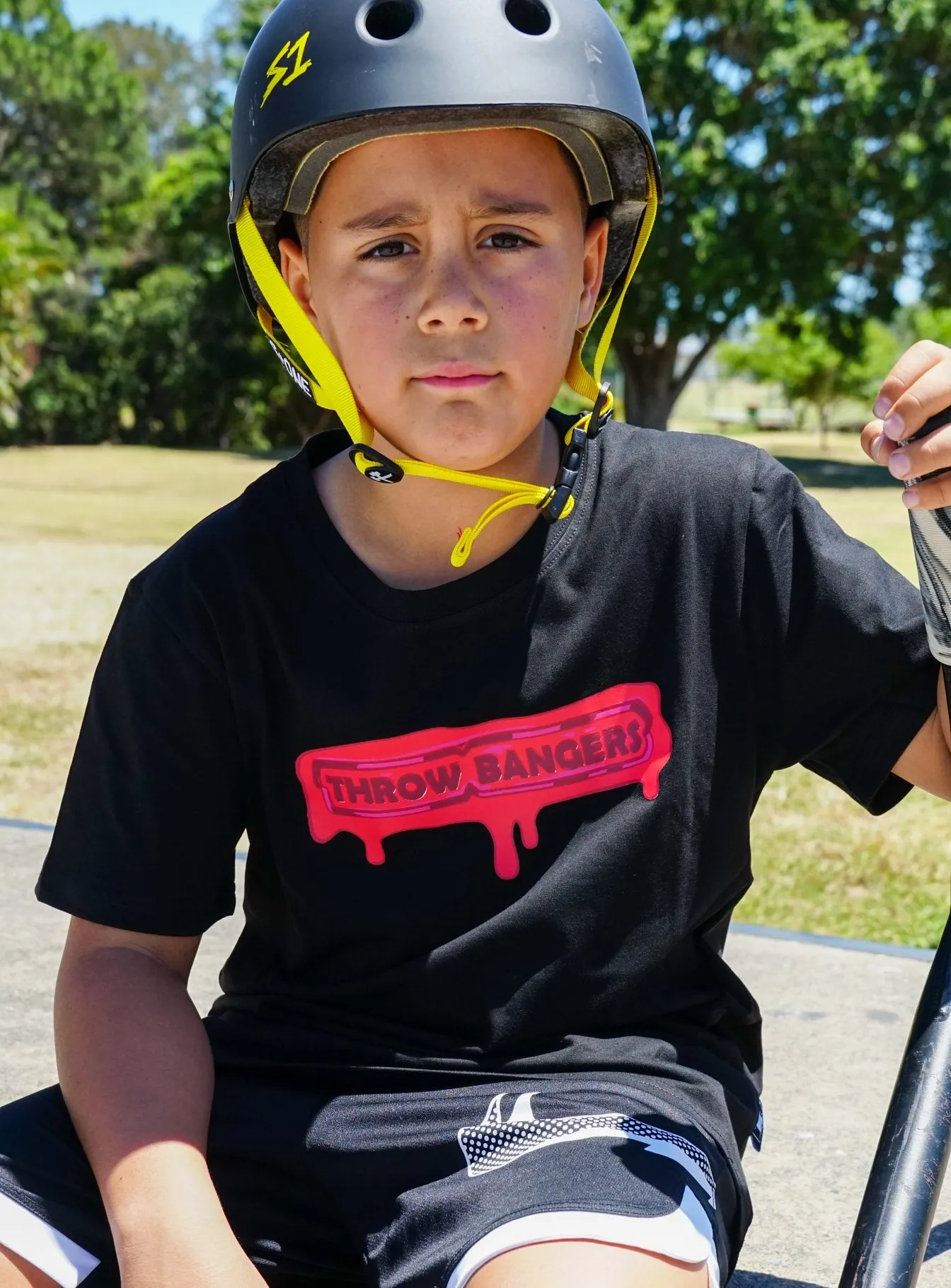 Figz Throw Bangers - Kids Tee