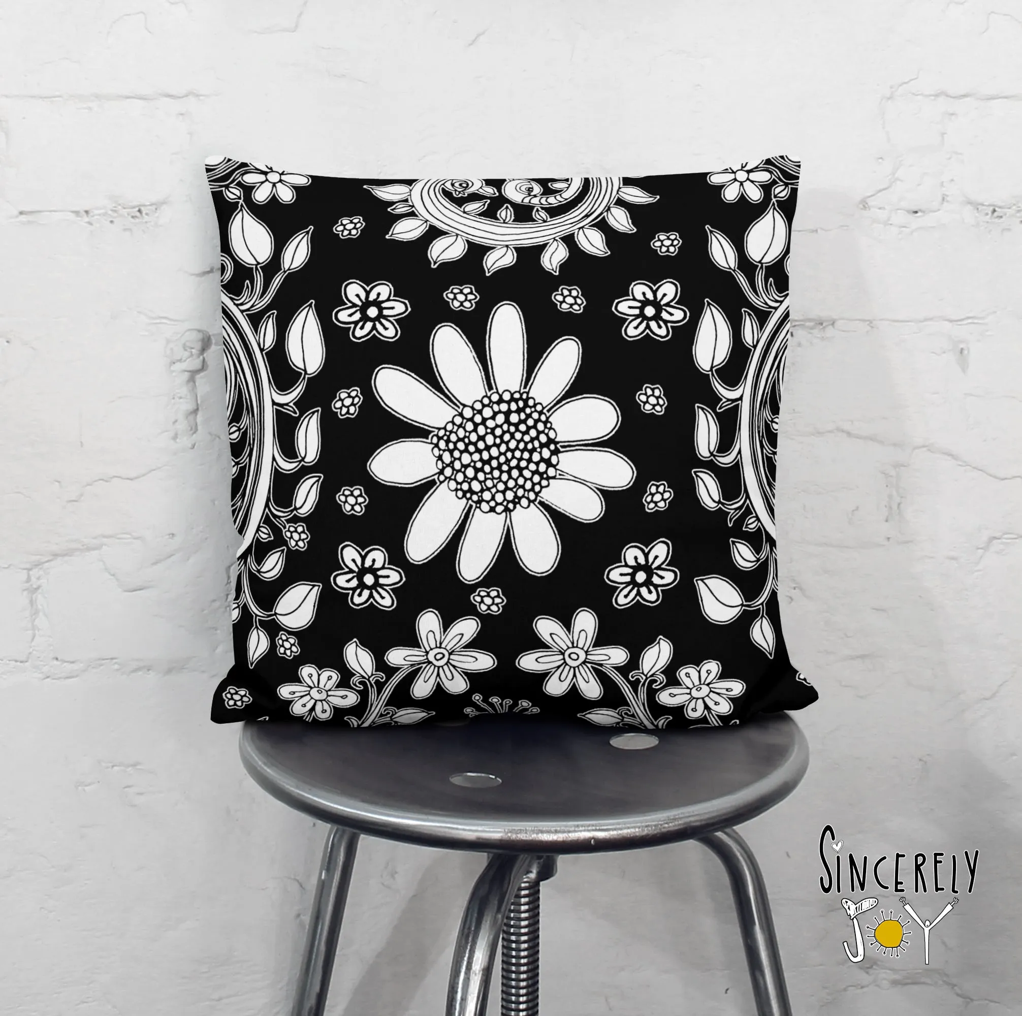 Floral Throw Pillow 'Birds of a Flower 06'