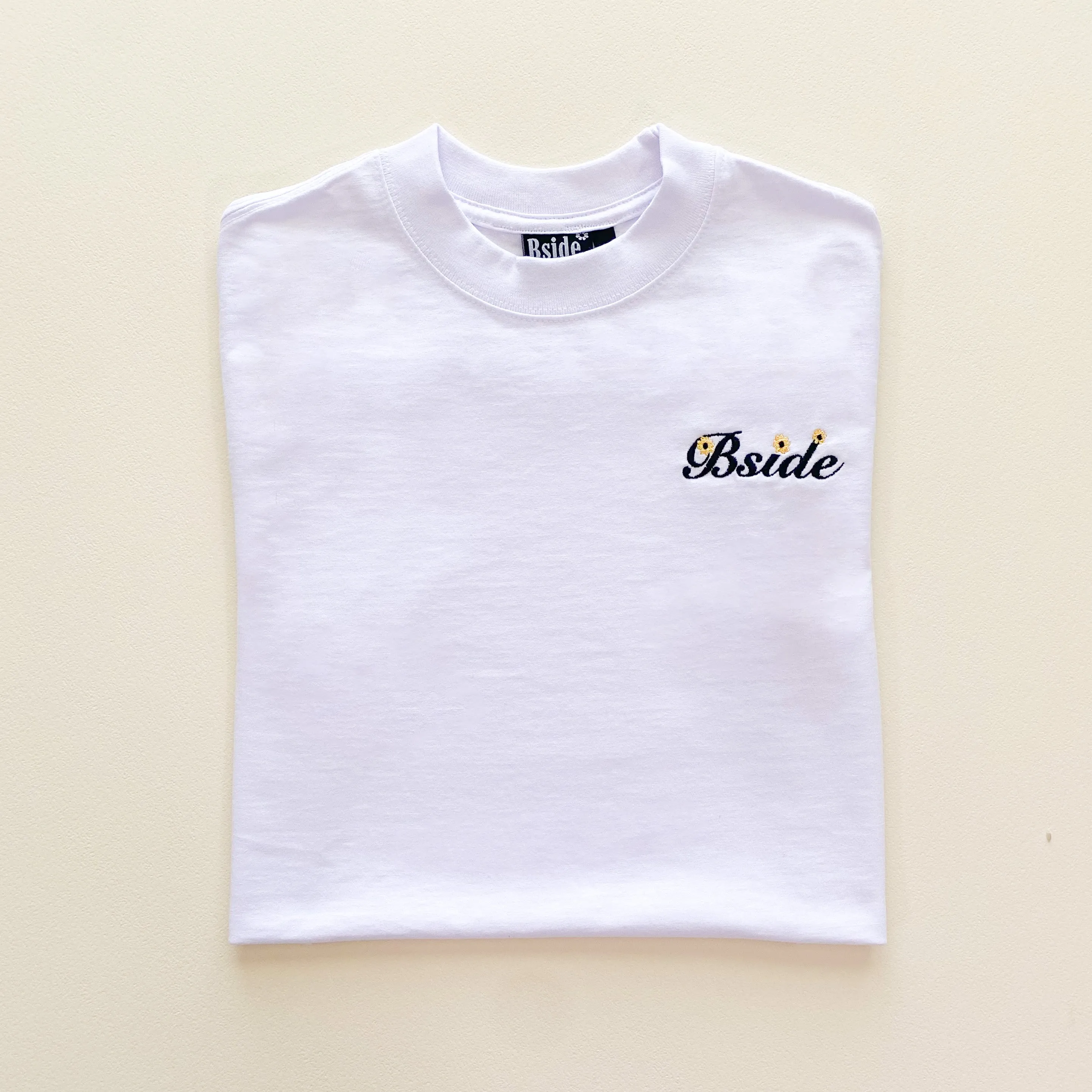 Flower Script tee by Bside Studio "Black"