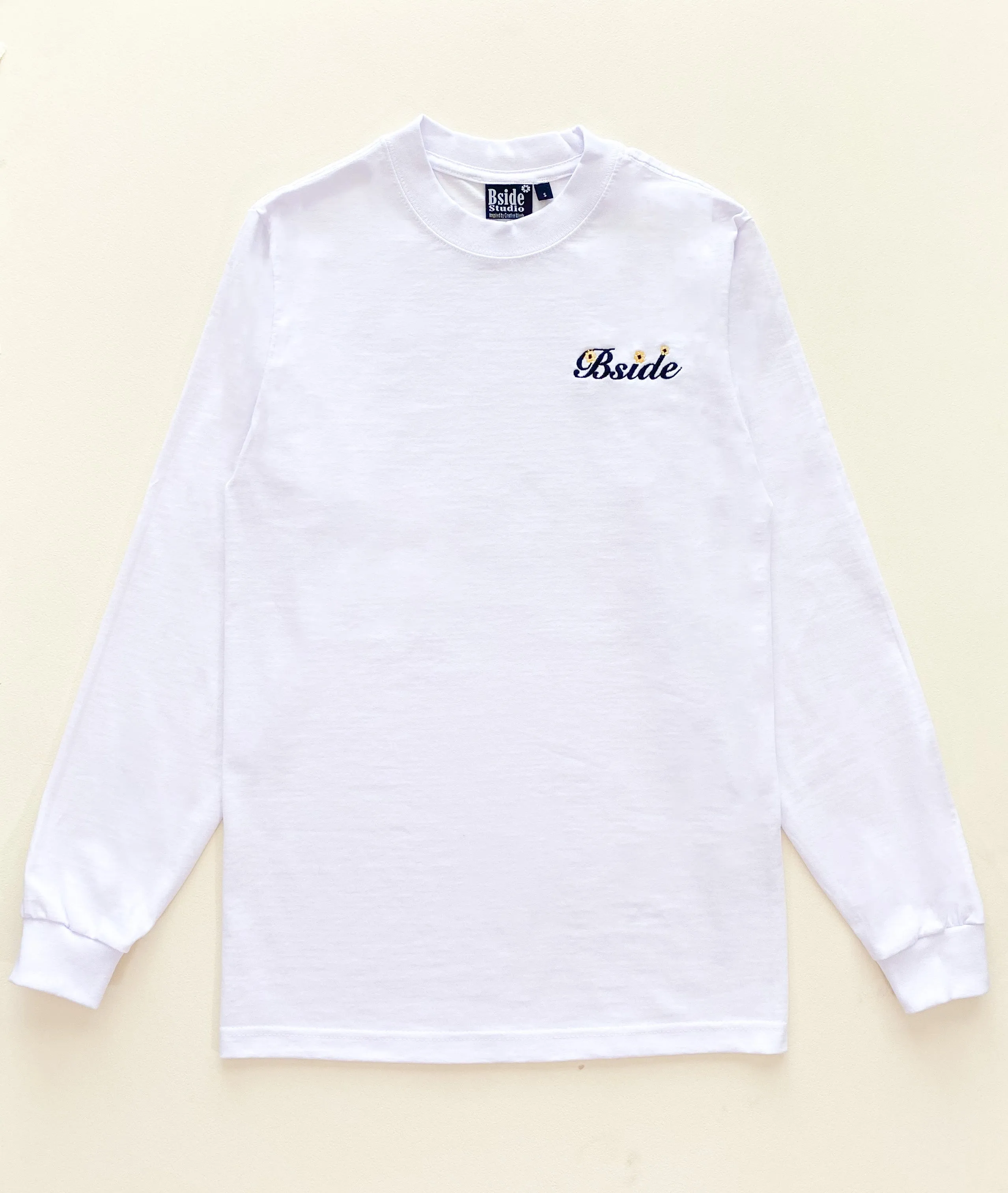 Flower Script tee by Bside Studio "Black"