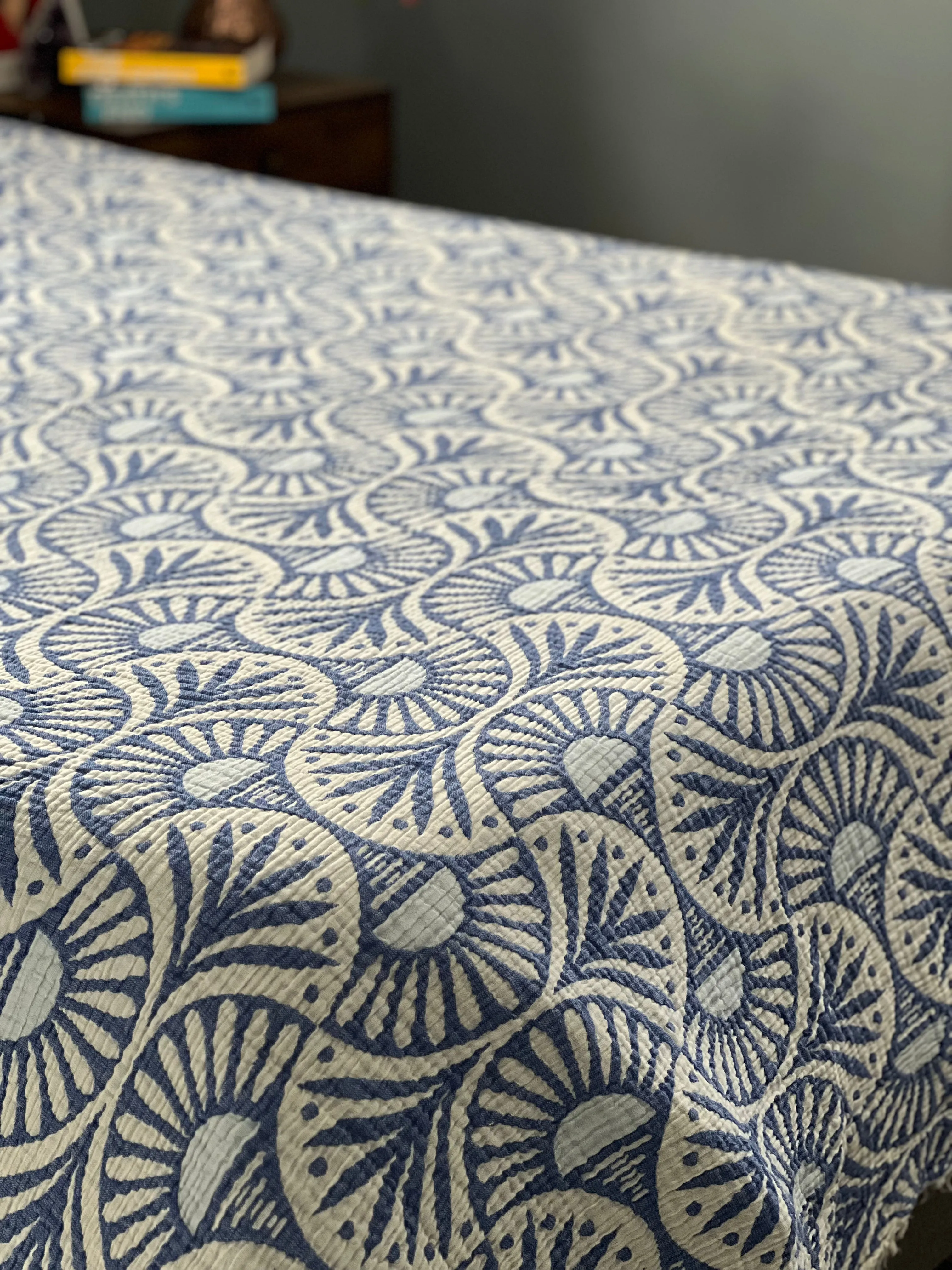 Ginkgo Muslin Bed Blanket Blue