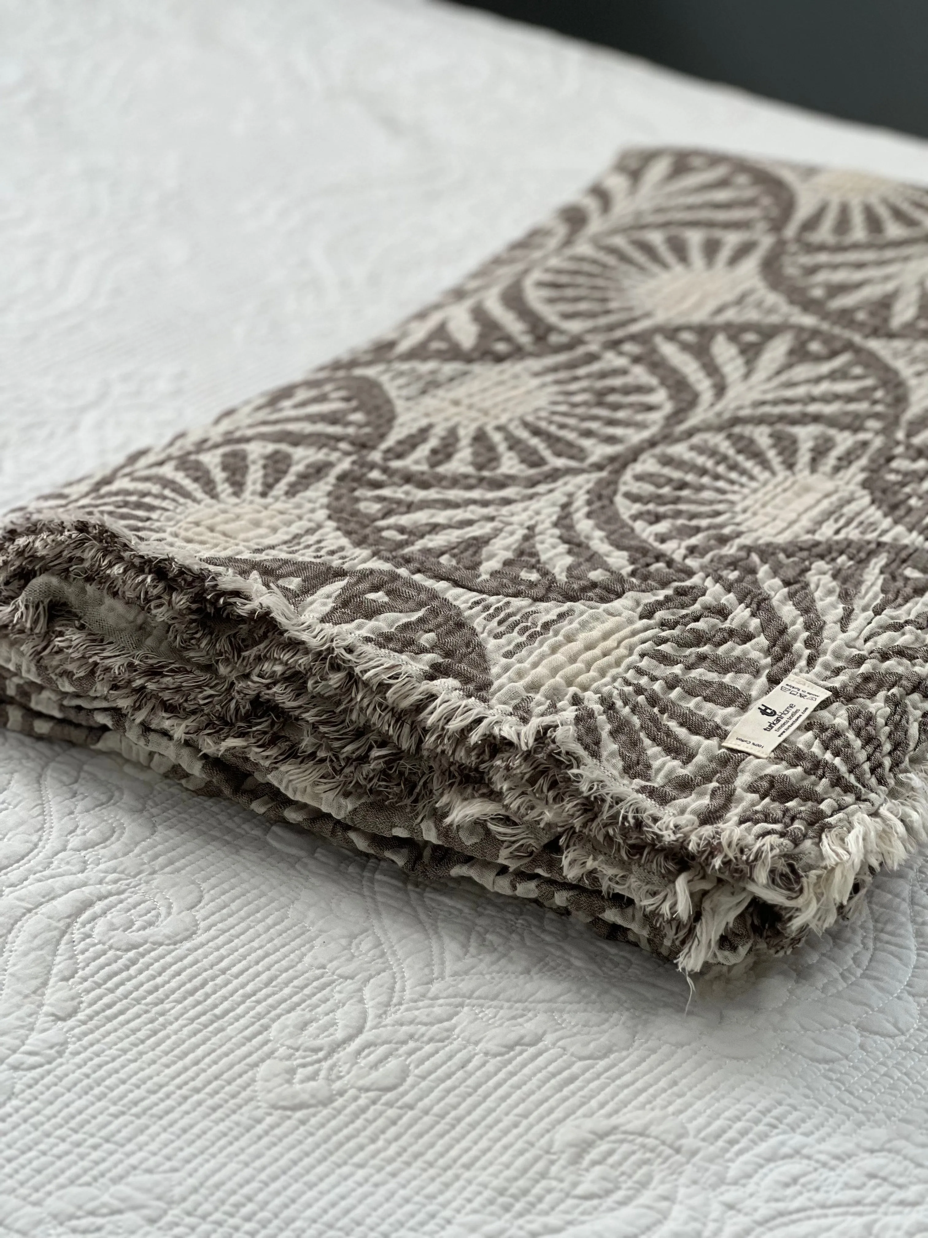 Ginkgo Muslin Bed Blanket