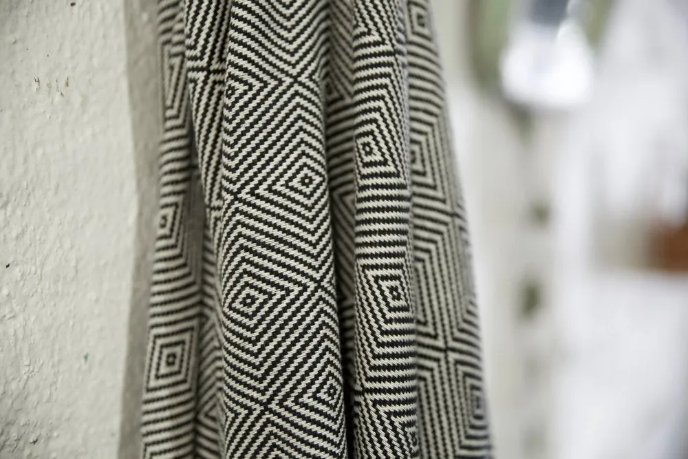 Handwoven Boz Pestemal Towel in Black/White