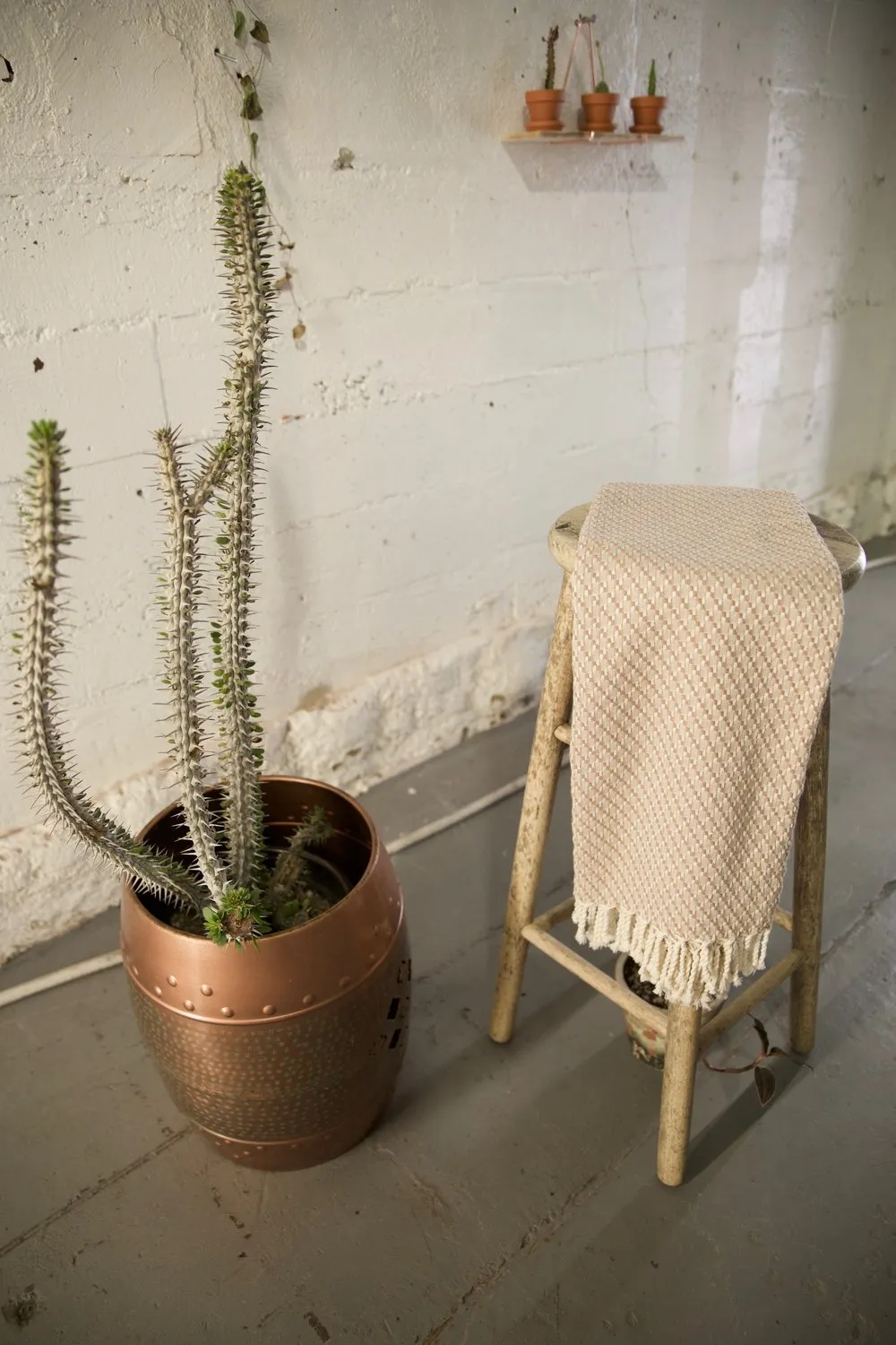 Handwoven Petek Pestemal Towel in Beige/Brown