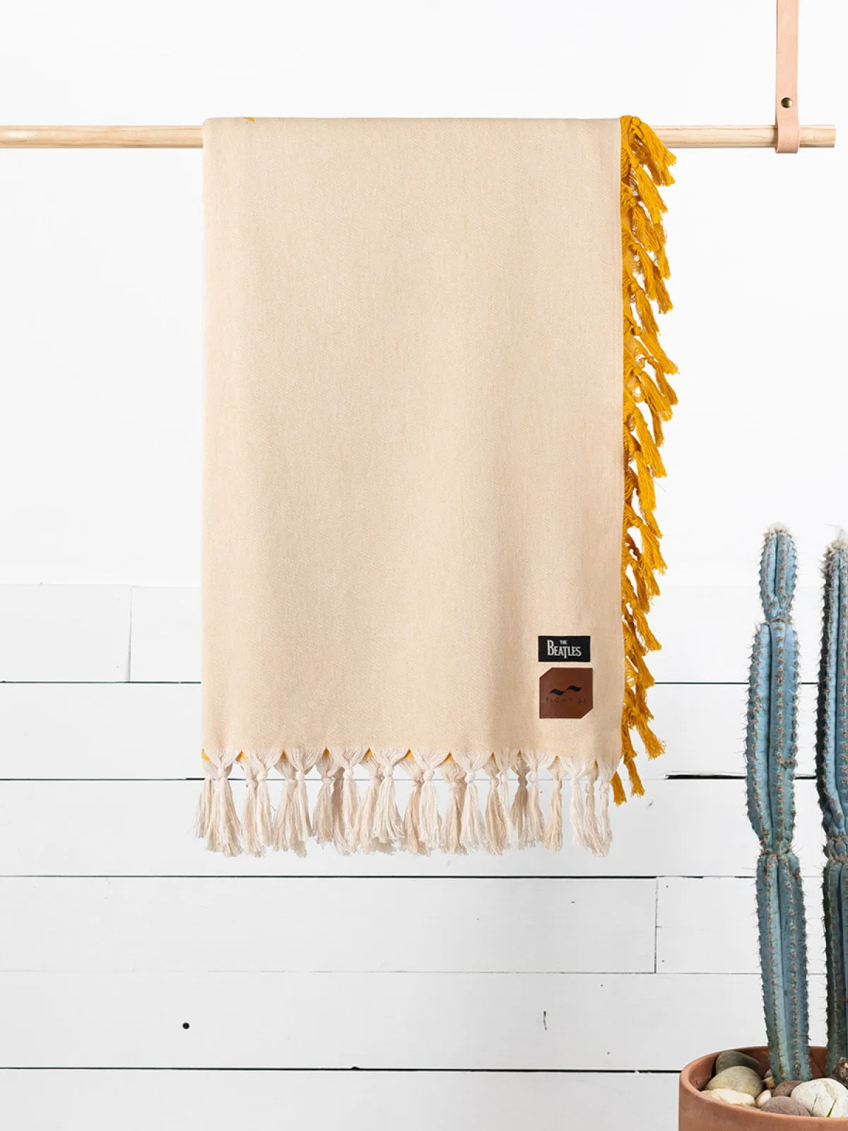 Here Comes The Sun Throw Blanket