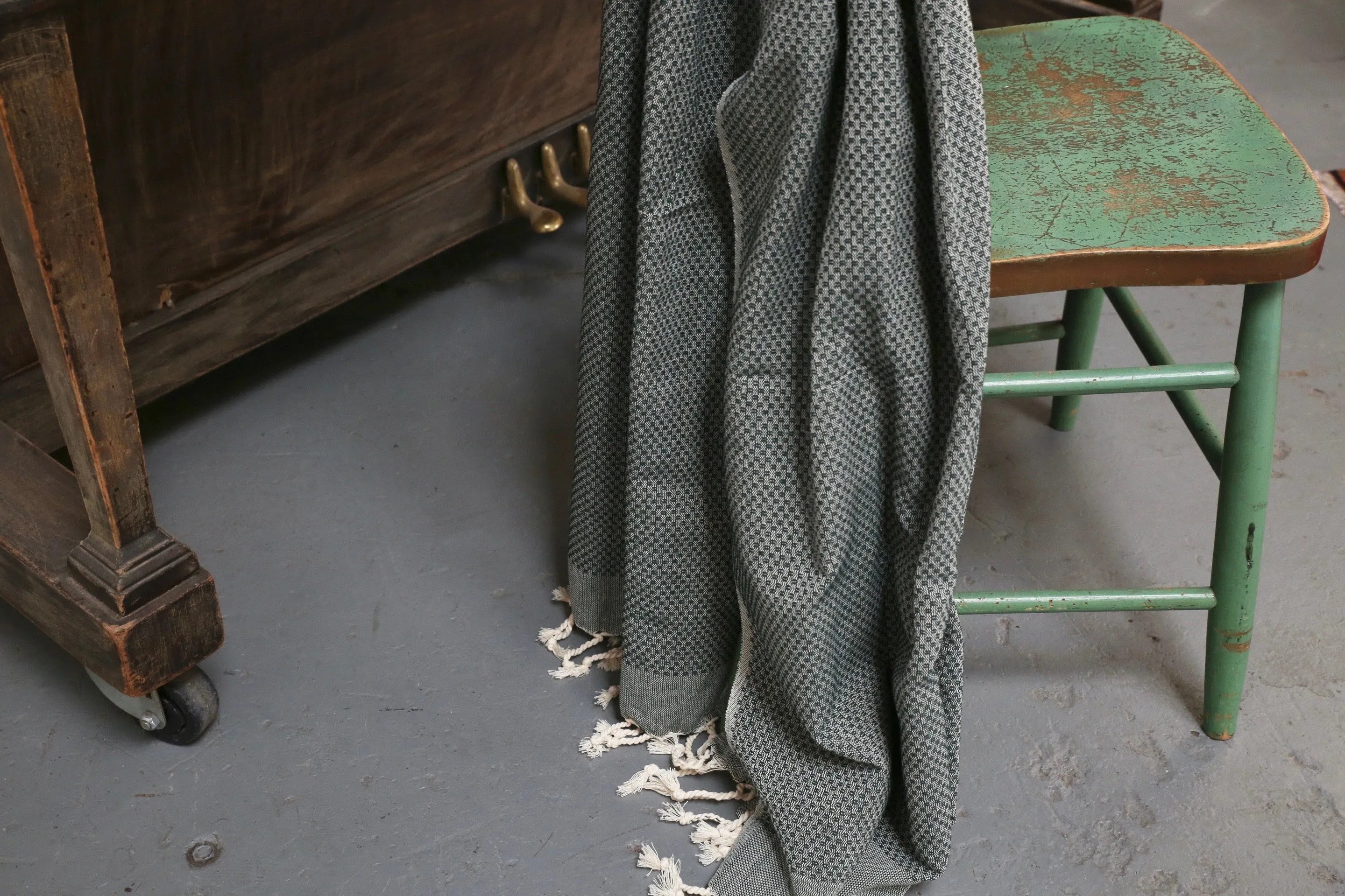 Honeycomb Pestemal Towel in Green