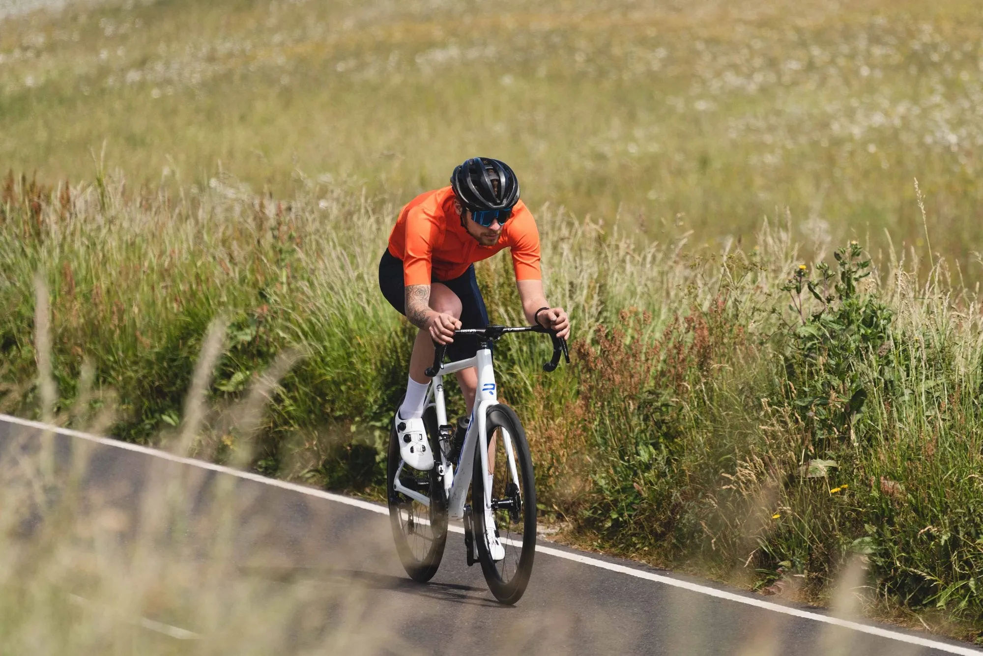 HUNT 44 Aerodynamicist Carbon Disc Single Wheel