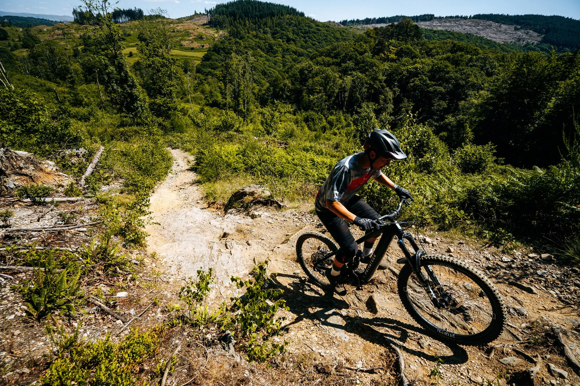 HUNT Proven Carbon Race E_Enduro 27.5 Wheelset | Previous Model IC279
