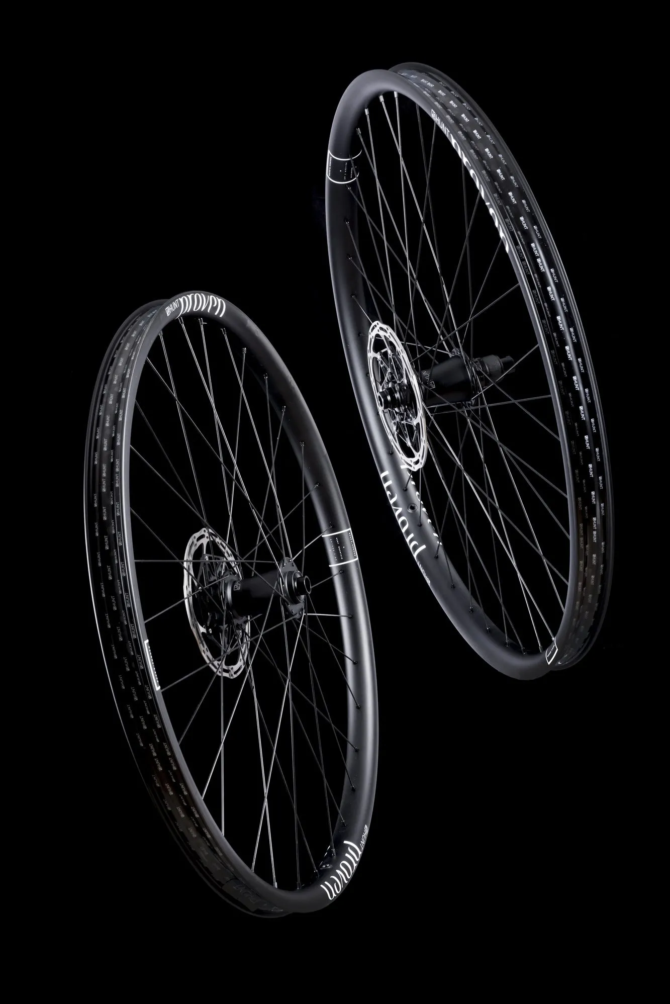 HUNT Proven Carbon Race E_Enduro 27.5 Wheelset | Previous Model IC279