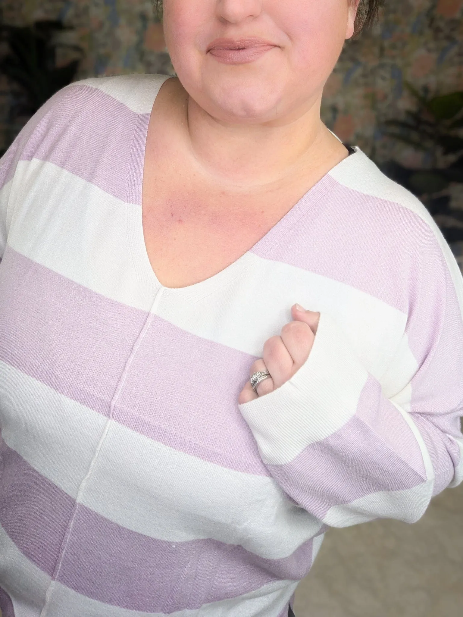 Jaclyn Lightweight Sweater in Mauve Lavender   Ivory Stripe
