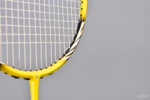 Kawasaki high speed 6100 badminton racket