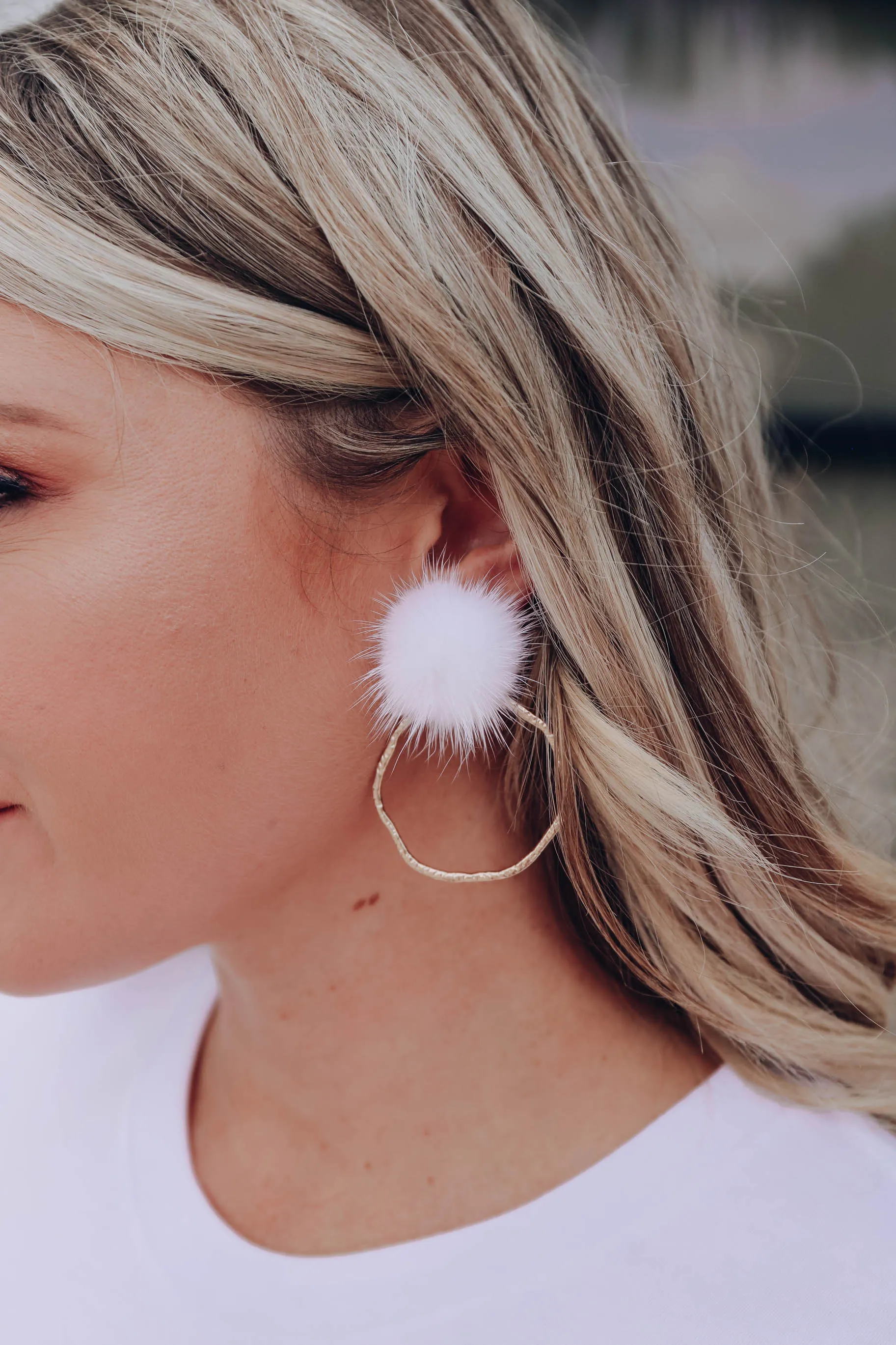 Lennie Puffy Hoops - White