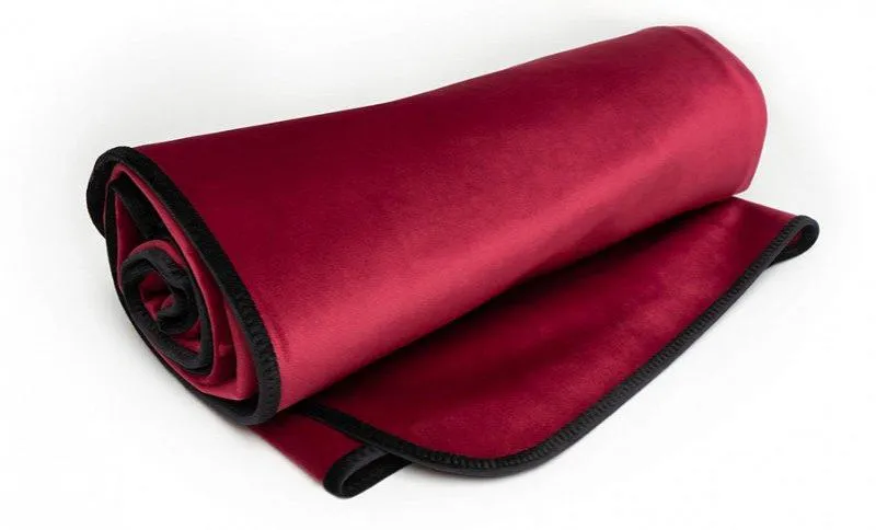 Liberator Fascinator Throw - Merlot