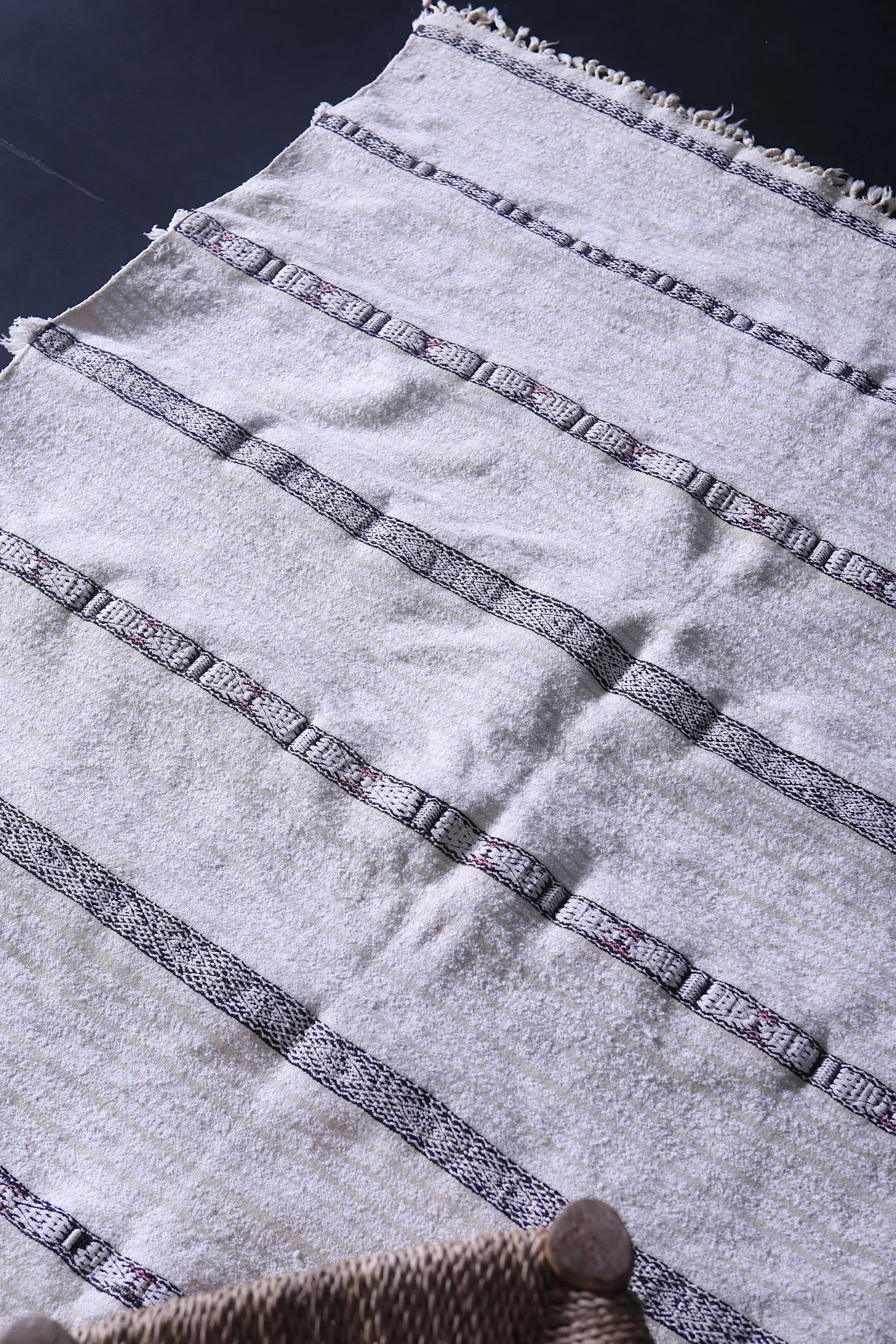Moroccan Berber Rug Blanket - 3.7 x 5.2 FT | Handwoven Textile