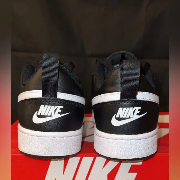 Nike Court Borough Low Recraft- 7Y/W8.5