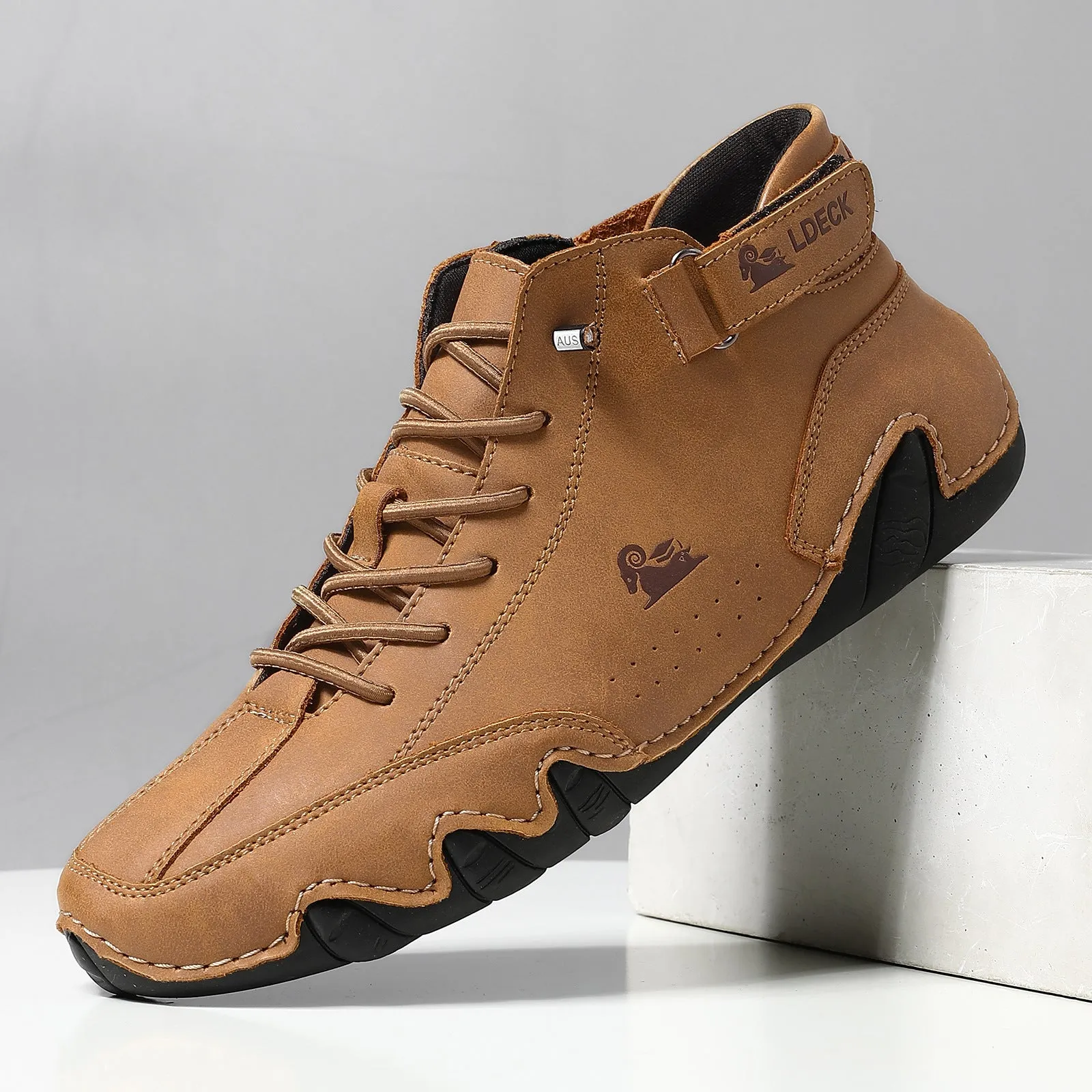 NovaDecks™ | Men's Waterproof and Breathable Orthopedic Shoes