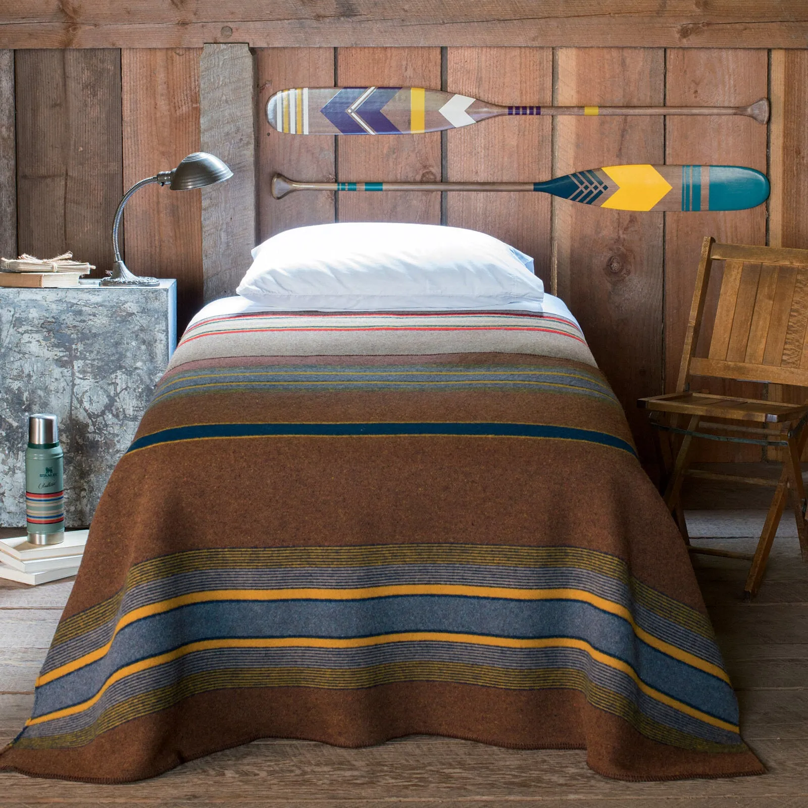 Pendleton® Yakima Camp High Ridge blanket