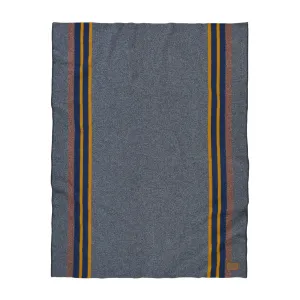 Pendleton® Yakima Camp Lake blanket