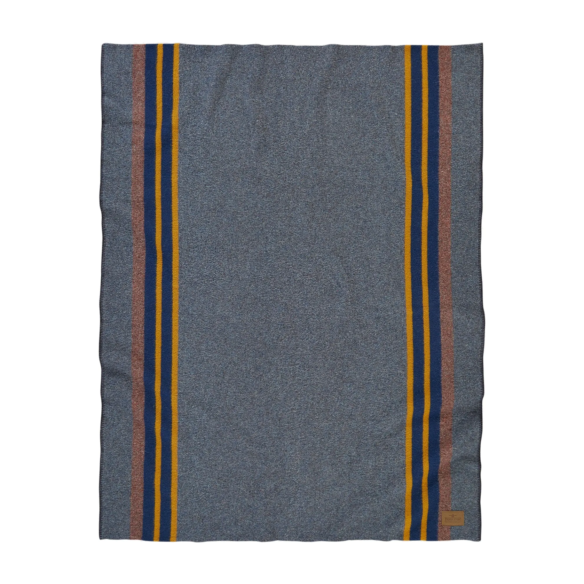 Pendleton® Yakima Camp Lake blanket
