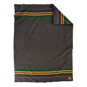 Pendleton® Yakima Camp Oxford blanket