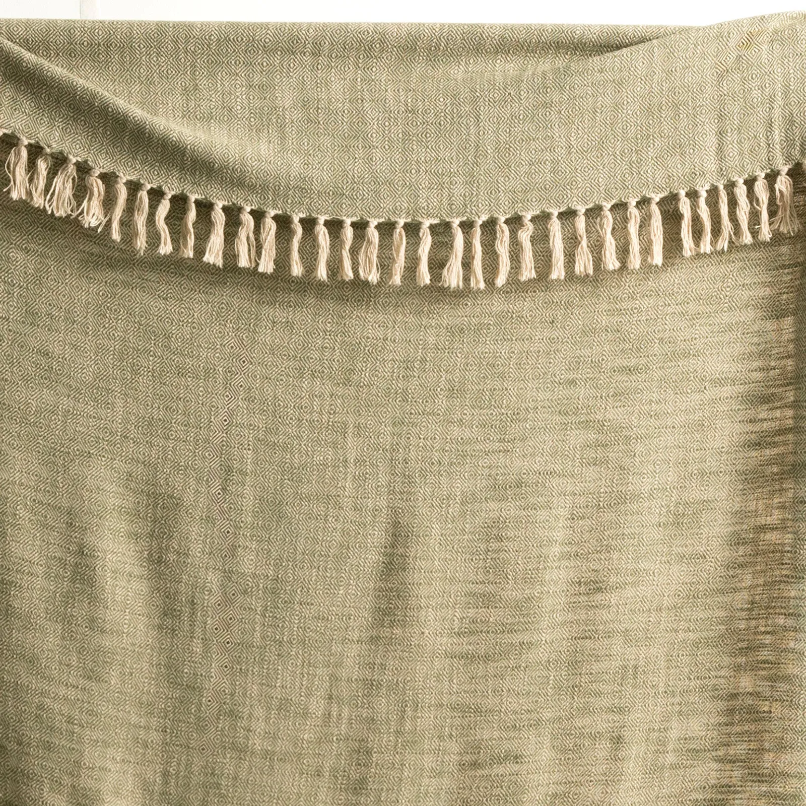 Renee Taylor Surrey Chevron Yarn-Dyed Throw 130 x 170 cms Olive