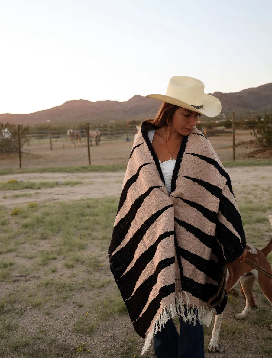 SAHARA HANDWOVEN BLANKET