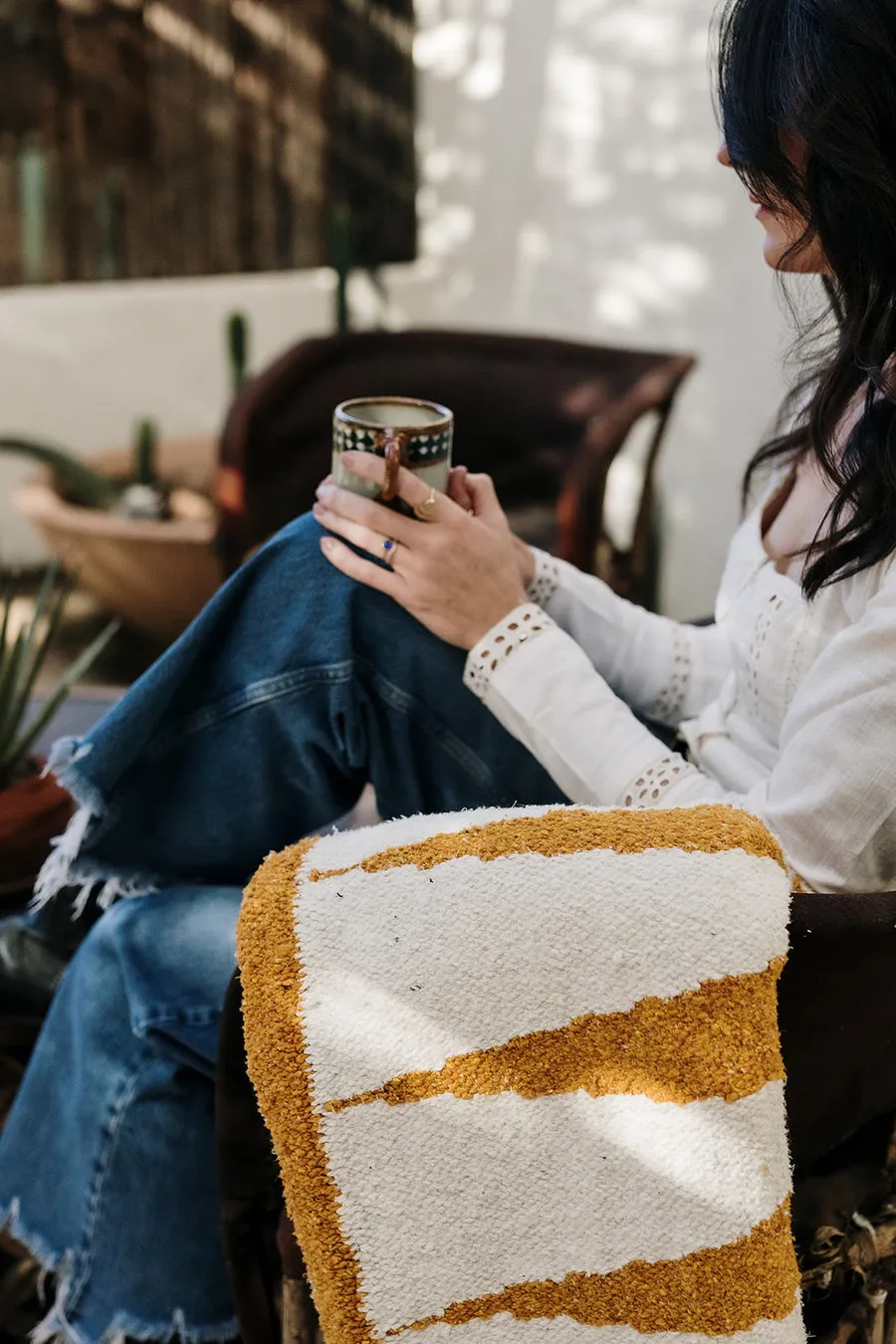 SAHARA HANDWOVEN BLANKET