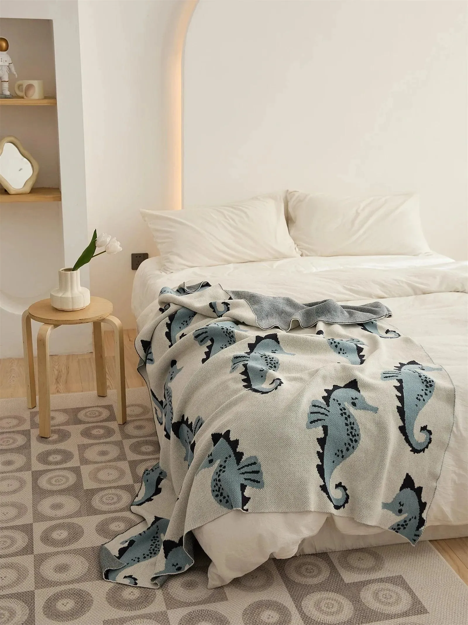Seahorse Serenity Cotton Throw Blanket